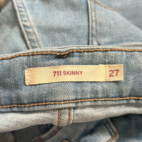 Levi’s Womens 711 Skinny Jean - Size 27 - Picture 3 of 5